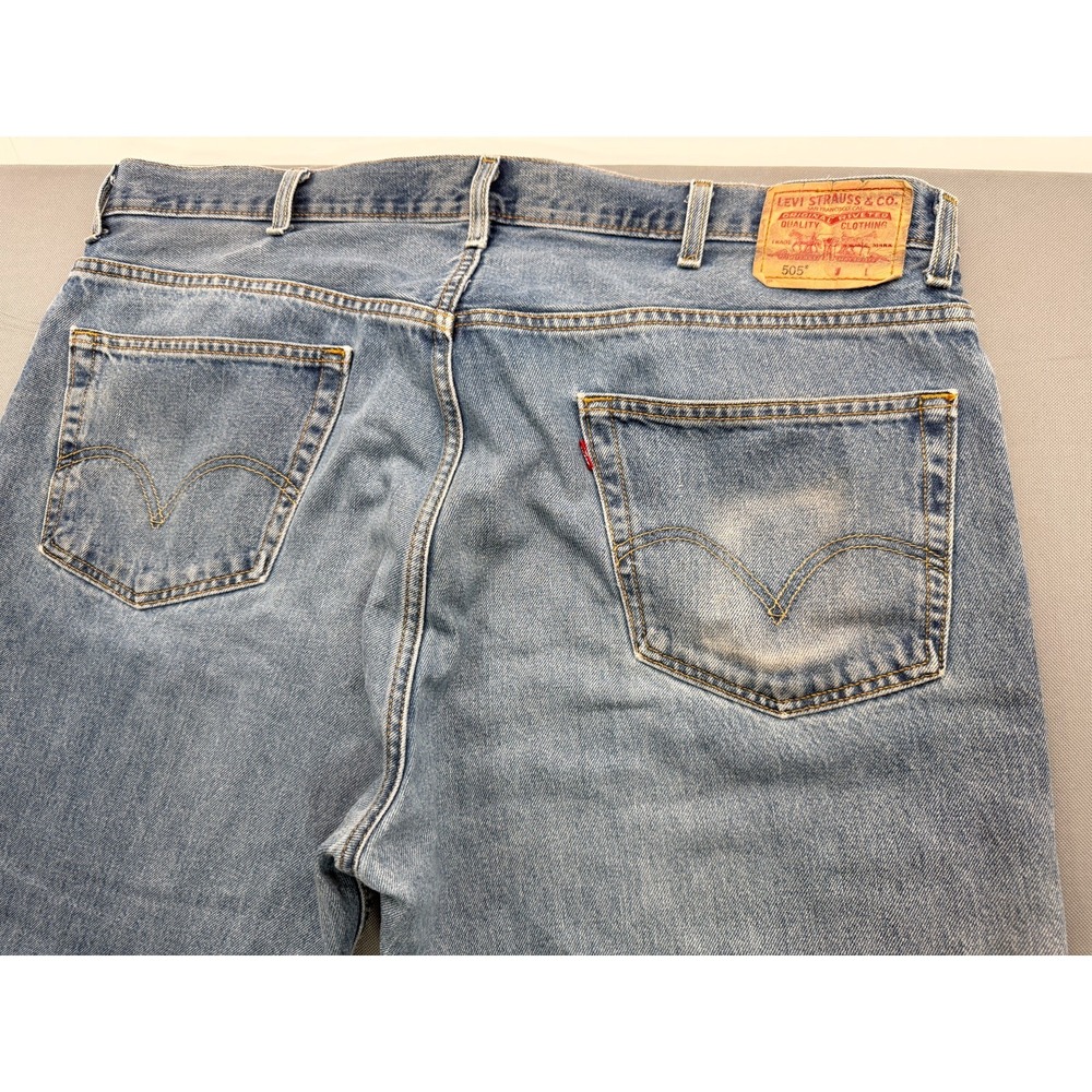 Levis 505 Regular Fit Jeans Light Wash Straight Leg Denim Big & Tall Men's 42x38 - Picture 13 of 15